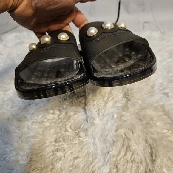 Karl Lagerfeld Paris Black Pearl Embellished Slides‎ Sandals Womens - Picture 4 of 10